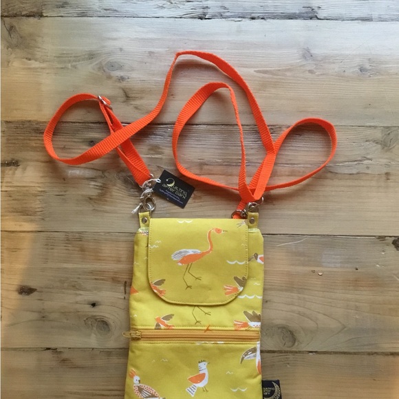 Quilting after Dark small crossover purse - Picture 2 of 3